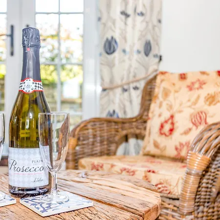 The Uk33419 West Witton