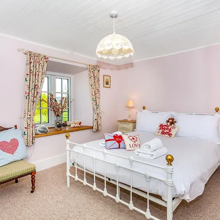 The Uk33419 * West Witton